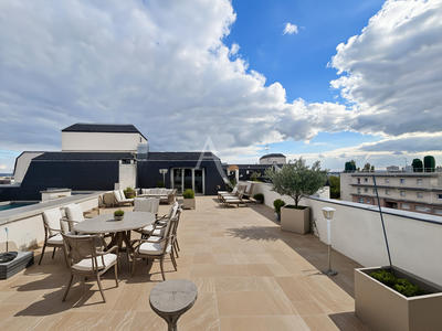 Appartement - 114 m² - 5 pièces