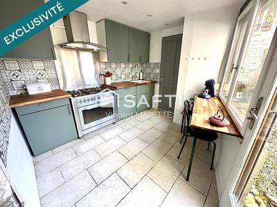 Maison - 90 m² - 3 pièces