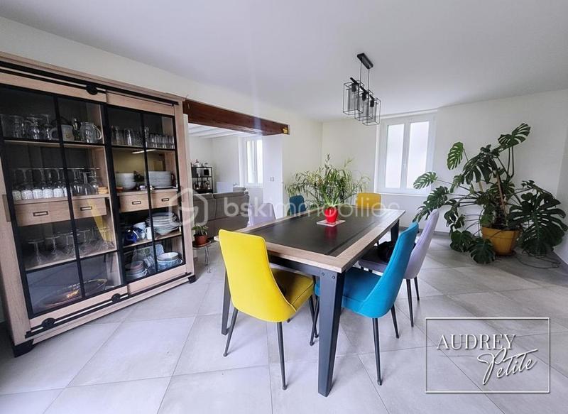 Maison de village - 169 m² - 7 pièces