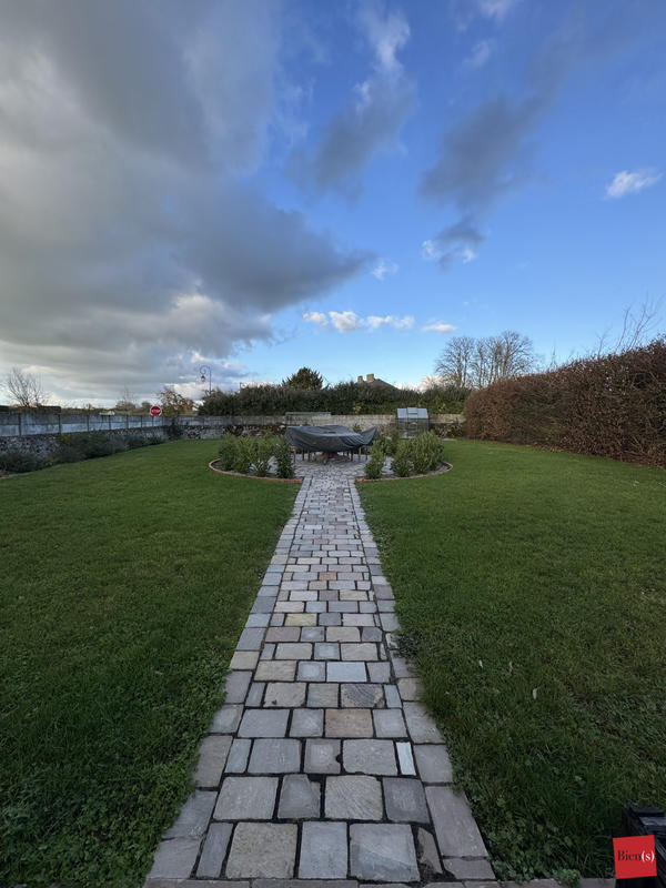 Maison ancienne - 173 m² - 7 pièces