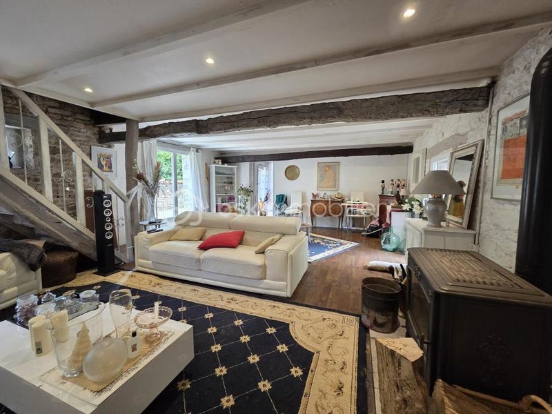 Maison ancienne - 223 m² - 6 pièces