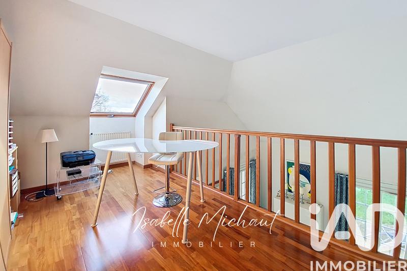 Maison - 195 m² - 8 pièces