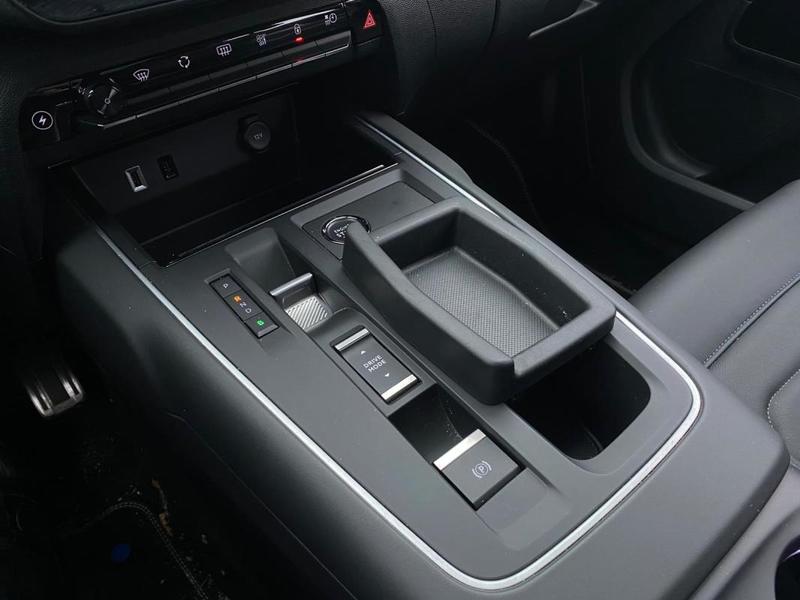 Citroën C5 Aircross Shine Pack Hybride Rechargeable 225cv - Carplay/Toit Ouvrant/Sieges Chauffants/Attelage