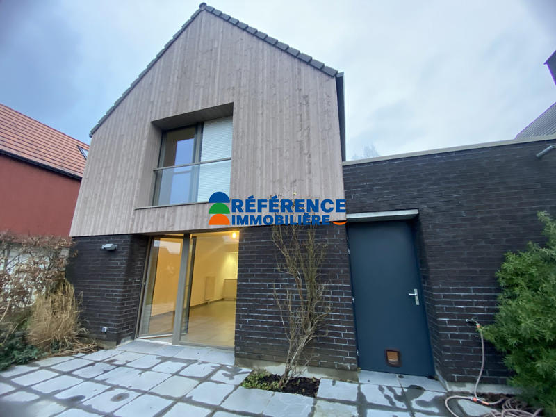 Maison - 84 m² - 4 pièces