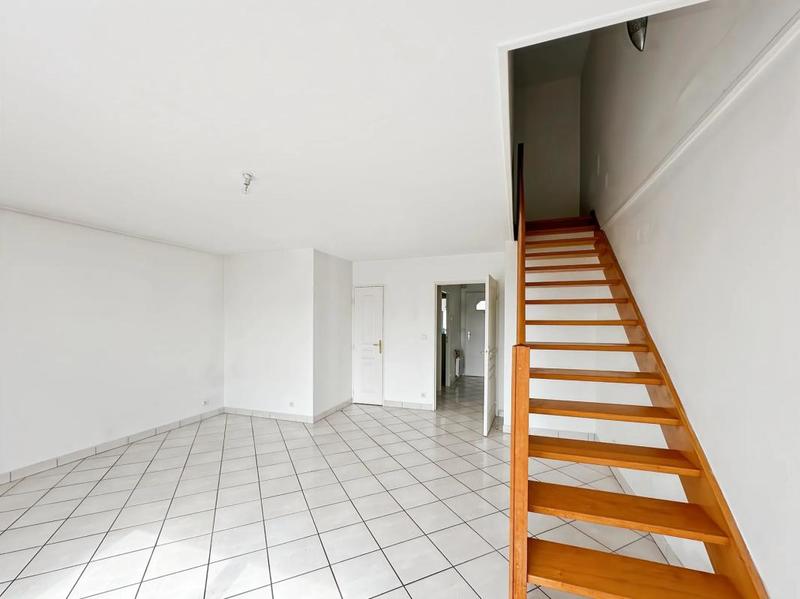 Duplex - 75 m² - 4 pièces