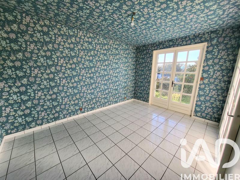 Maison - 250 m² - 8 pièces