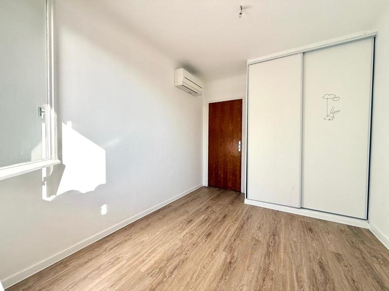 Maison - 214 m² - 12 pièces