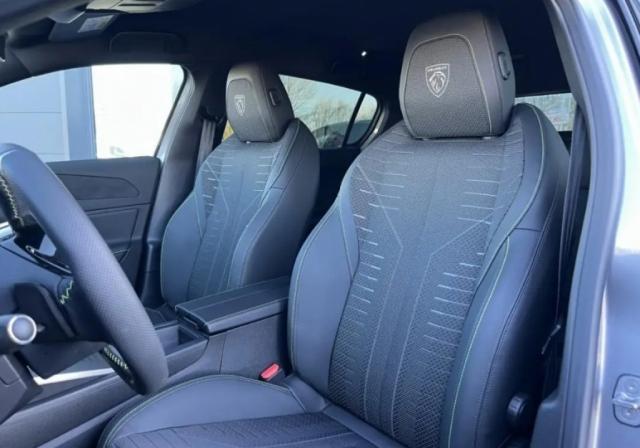 Peugeot 308 Nouvelle Peugeot Hybrid 145 e-Dcs6 Gt