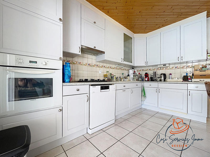 Maison - 166 m² - 7 pièces