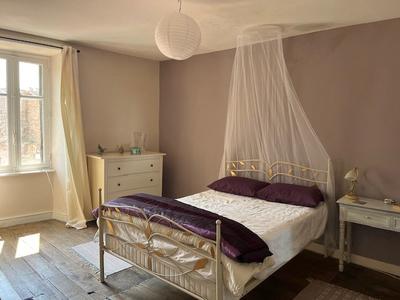 Maison - 155 m² - 7 pièces