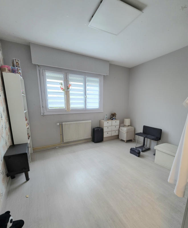 Maison - 93 m² - 6 pièces