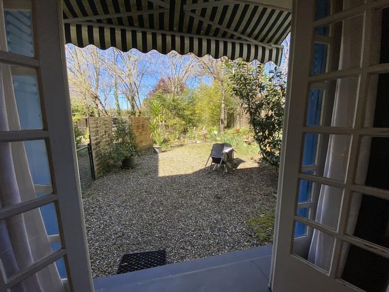 Appartement - 556 m² - 20 pièces