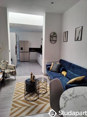 Chambre - 12 m² - 1 pièce