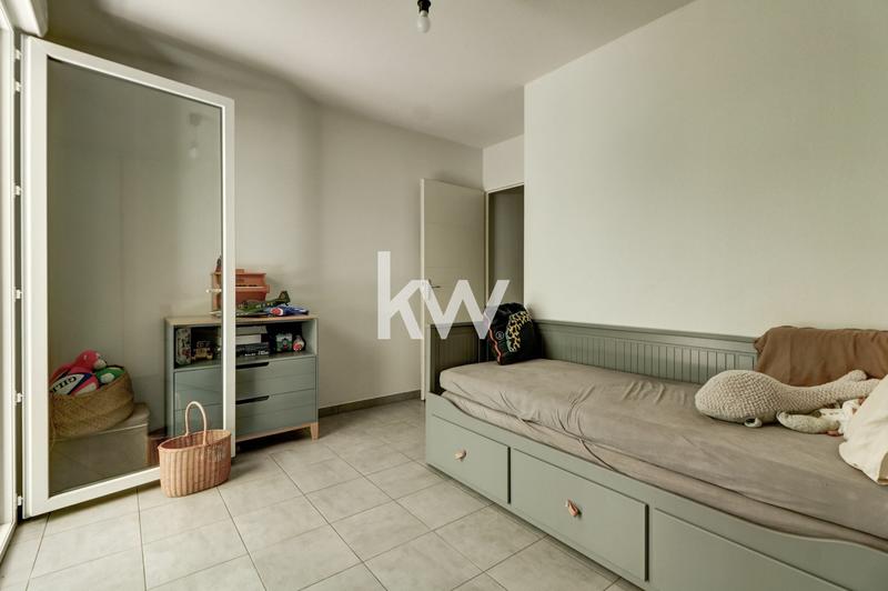 Appartement - 97 m² - 4 pièces
