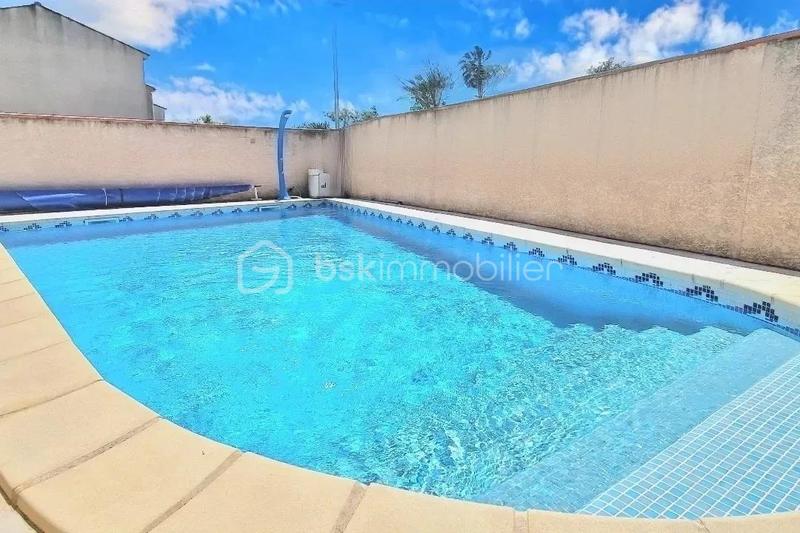 Villa - 100 m² - 5 pièces