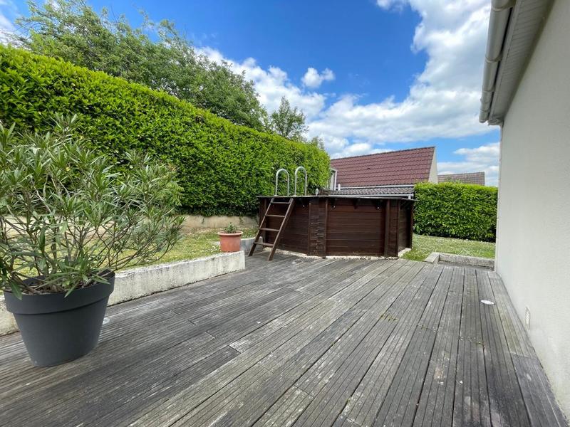 Maison - 95 m² - 4 pièces