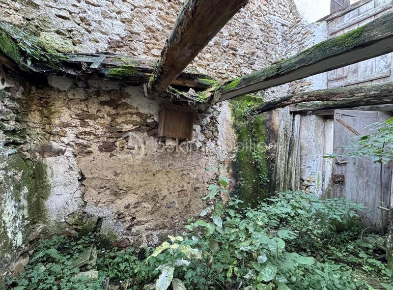 Immeuble - 128 m² - 1 pièce