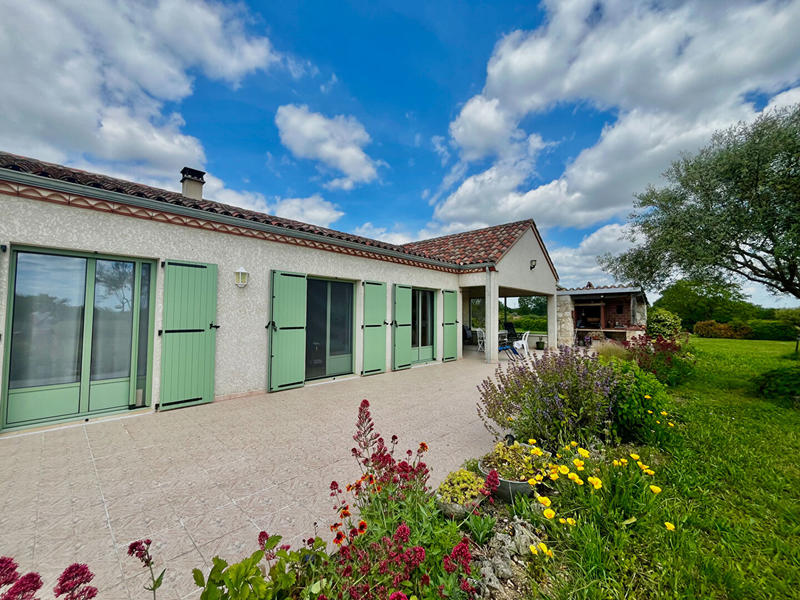 Maison - 160 m² - 4 pièces