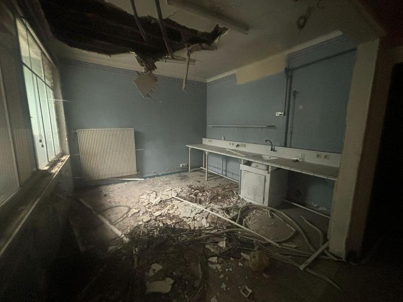 Local commercial - 180 m²