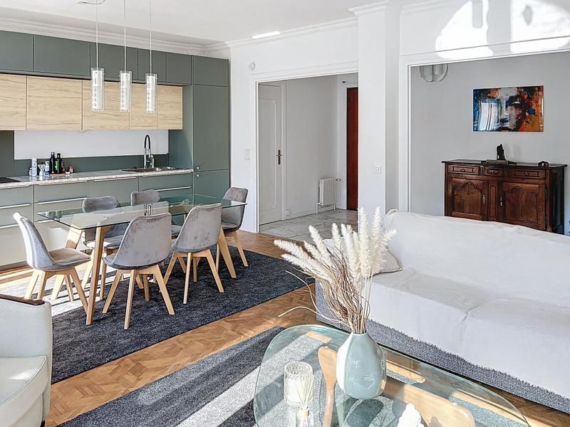 Appartement - 84 m² - 3 pièces