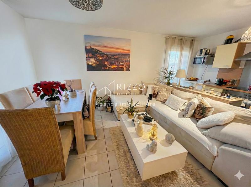 Appartement - 45 m² - 2 pièces