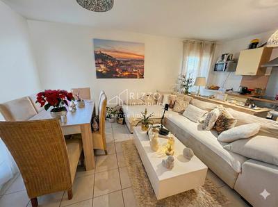 Appartement - 45 m² - 2 pièces