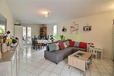 Appartement - 86 m² - 5 pièces