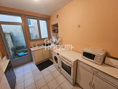 Maison de ville - 84 m² - 5 pièces