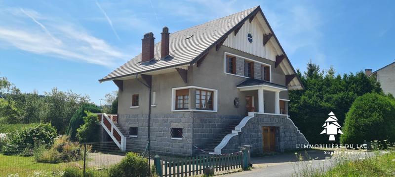 Maison bourgeoise - 235 m² - 9 pièces