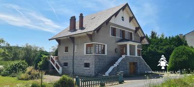 Maison bourgeoise - 235 m² - 9 pièces