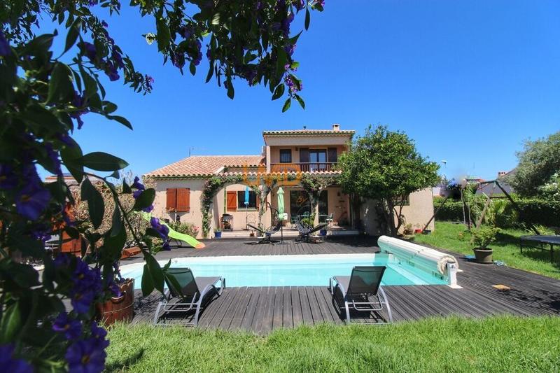 Villa - 137 m² - 5 pièces