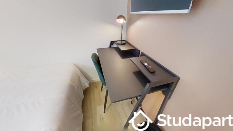 Chambre - 9 m² - 1 pièce