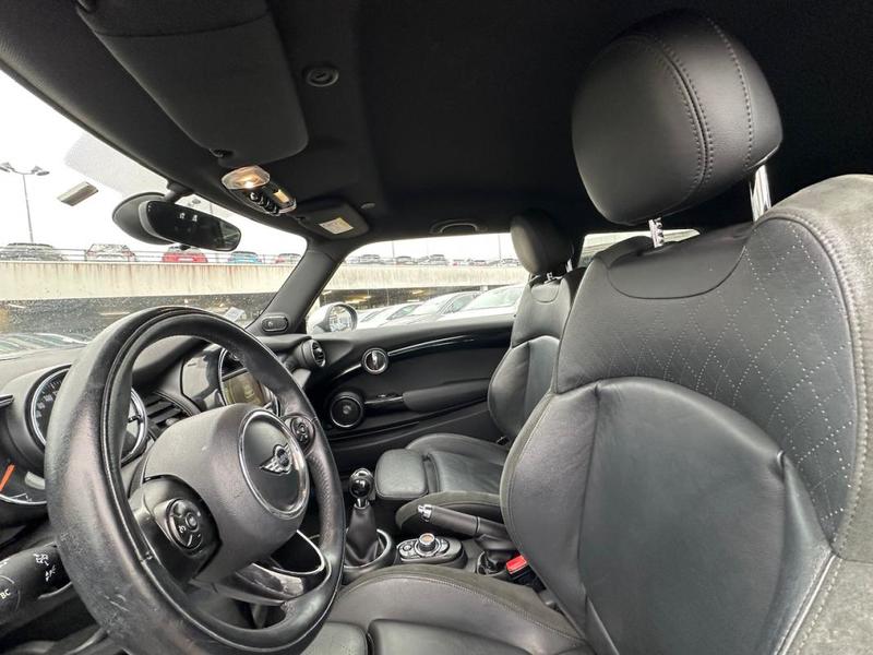 Mini Mini III (F56) 1.5 136 Cooper Pack Chili