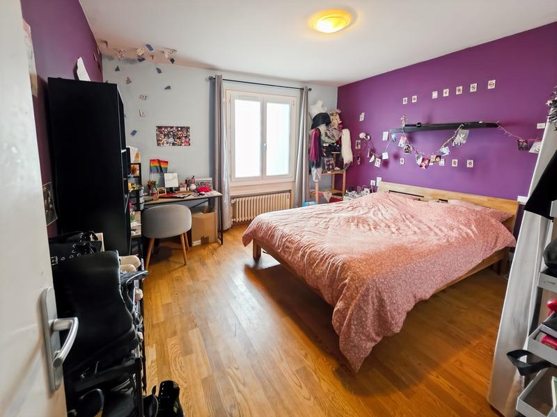 Maison - 211 m² - 13 pièces