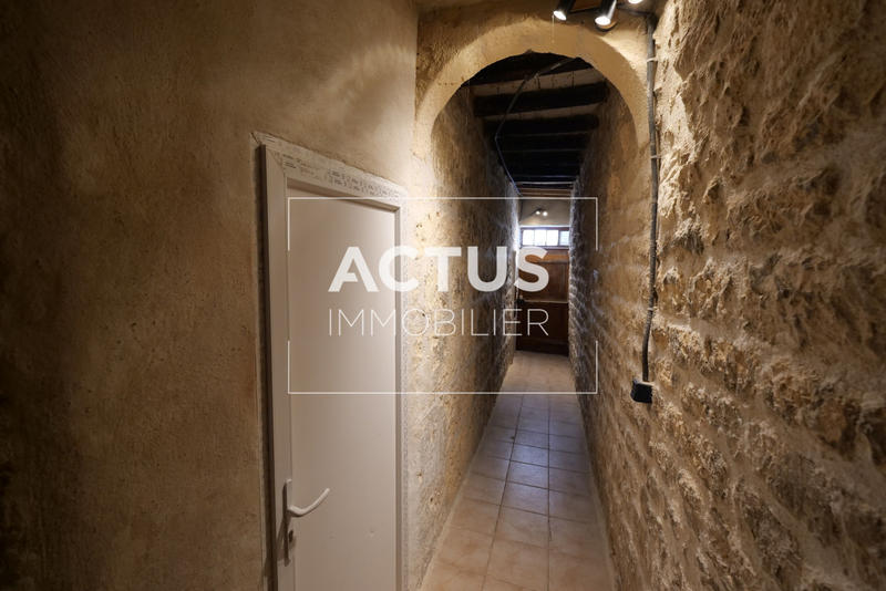 Immeuble - 226 m² - 10 pièces