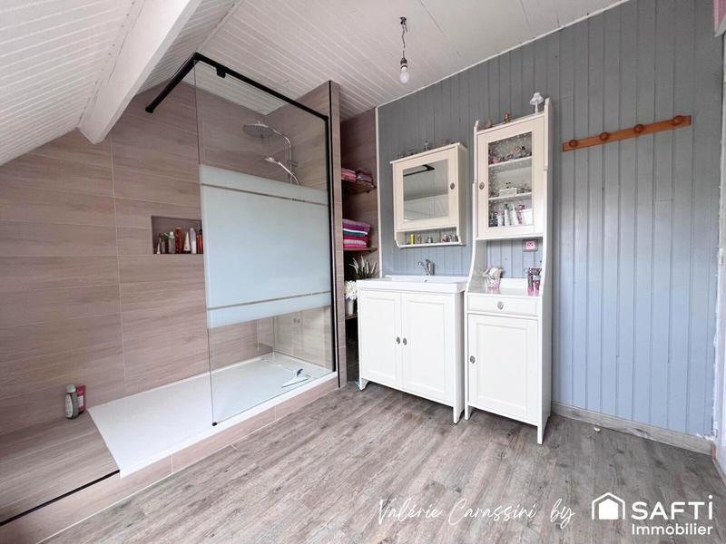 Maison - 90 m² - 5 pièces