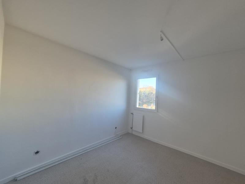 Appartement - 70 m² - 4 pièces