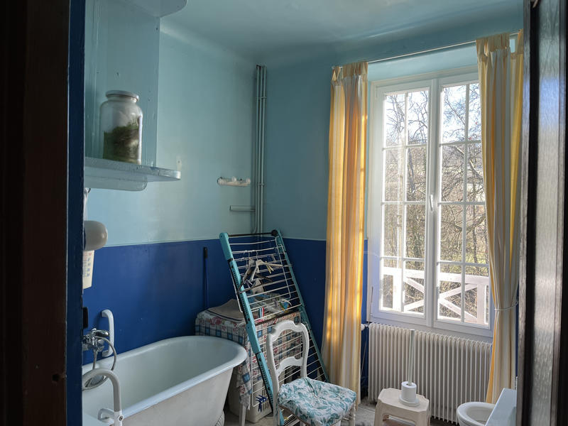 Maison - 254 m² - 4 pièces