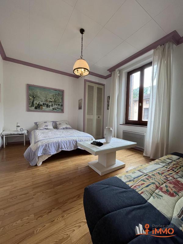 Appartement - 95 m² - 3 pièces