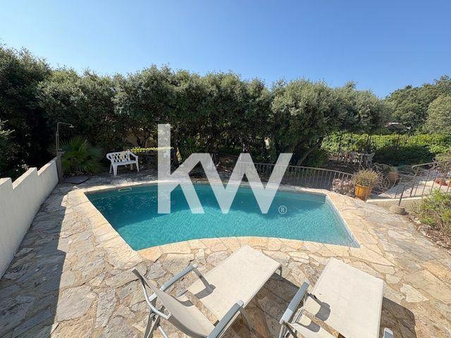 Maison - 147 m² - 7 pièces