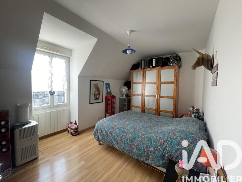 Maison - 158 m² - 8 pièces