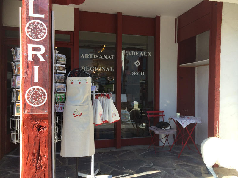 Local commercial - 47 m² - 2 pièces