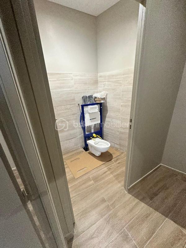 Immeuble - 144 m² - 7 pièces