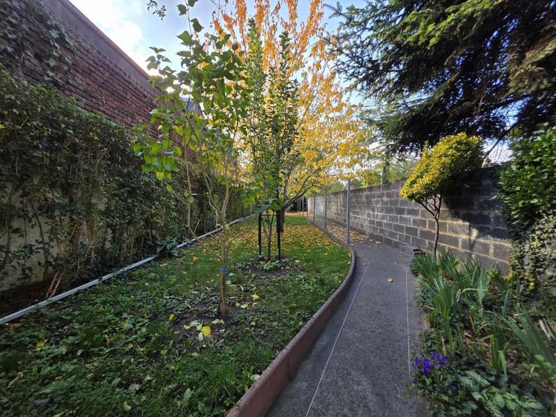 Divers - 160 m² - 5 pièces