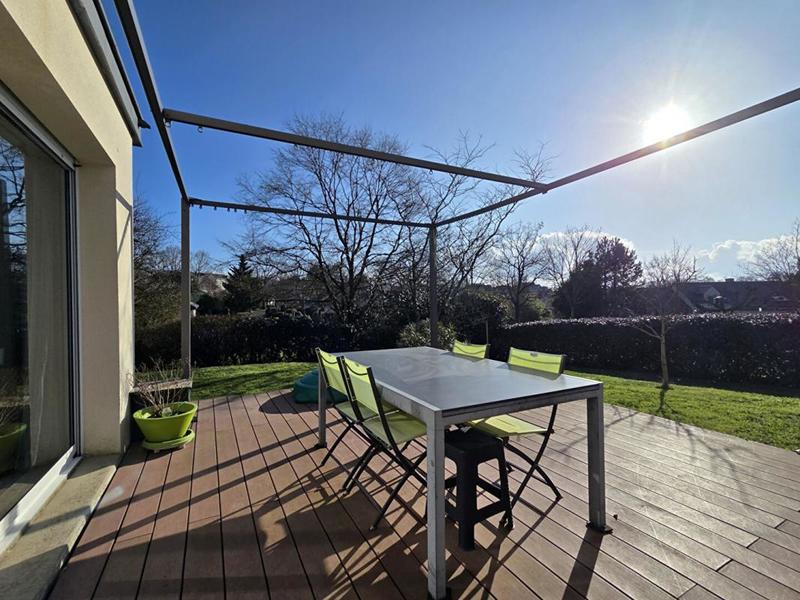 Maison - 174 m² - 8 pièces