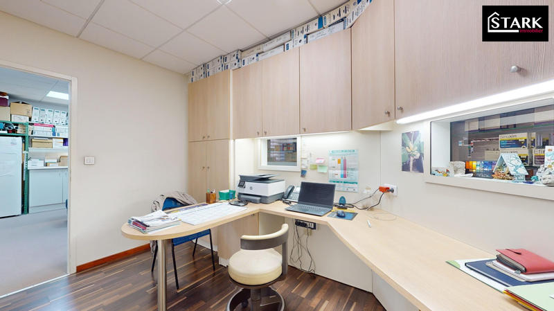 Fonds de commerce - 208 m²