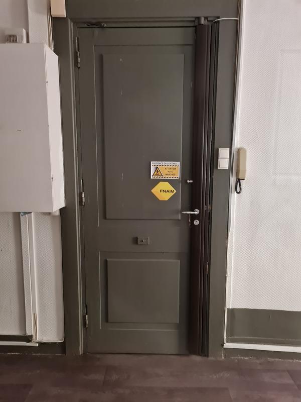 Bureau - 150 m² - 5 pièces