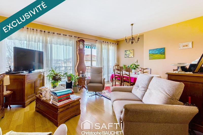 Appartement - 93 m² - 4 pièces