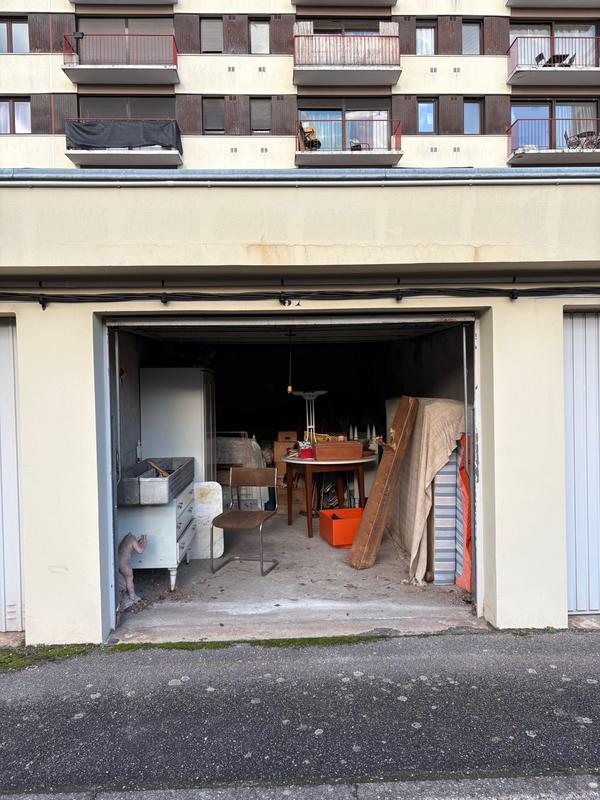 Parking / Garage - 15 m²