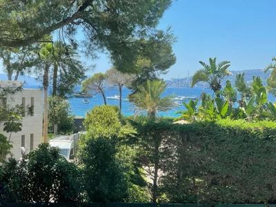 Propriété - 340 m² - 6 pièces